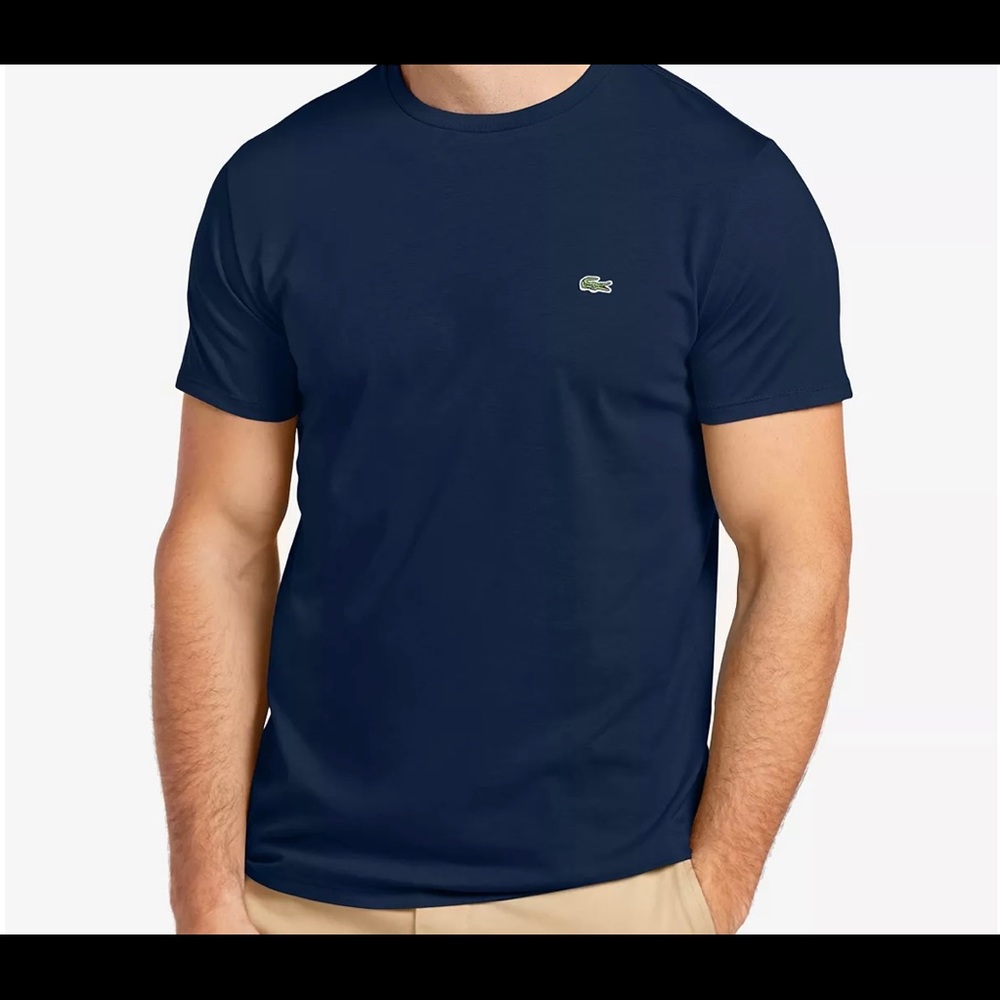 Lacoste short sleeves Pima cotton crew neck t-shirt.